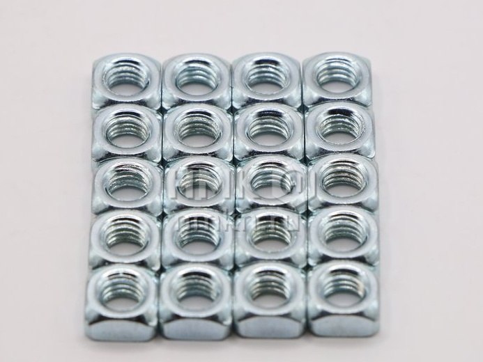 Гайка квадратная М5 комплект 40 шт